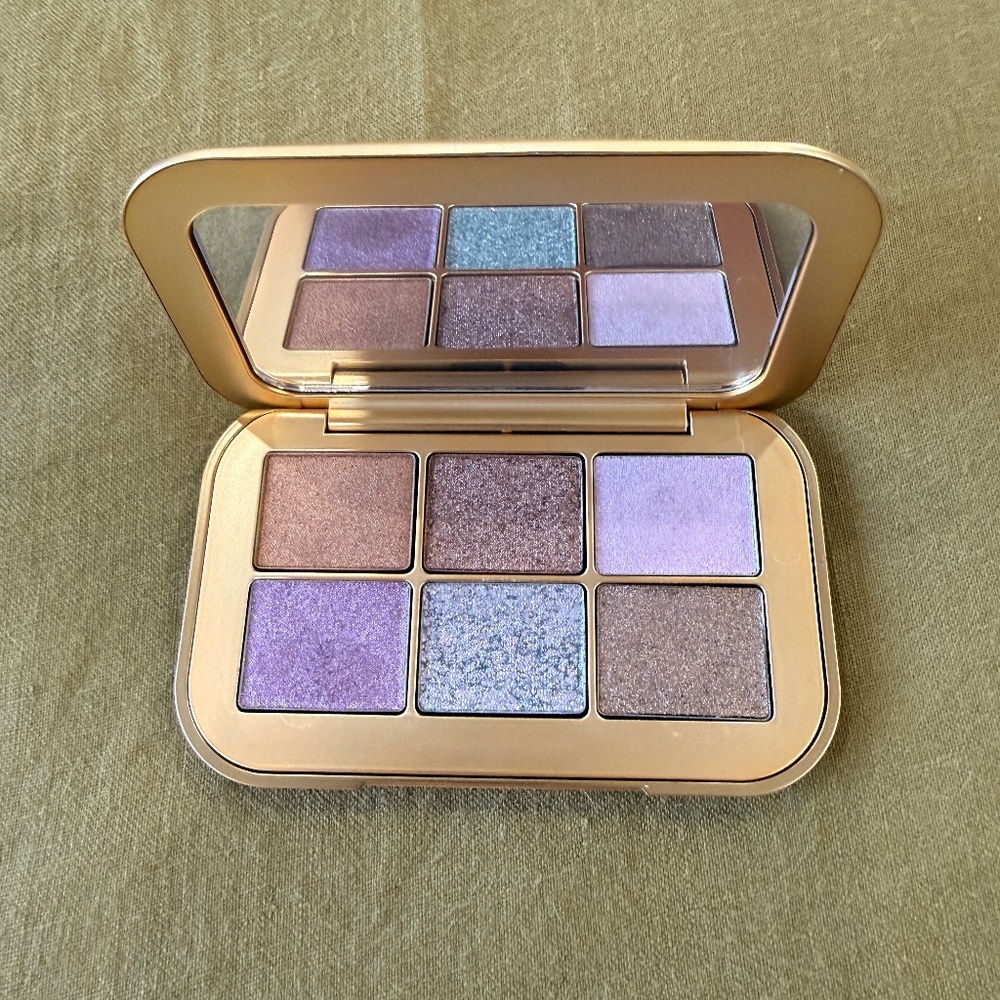 Lisa Eldridge Betty Eye Shadow Palette (only swatched)